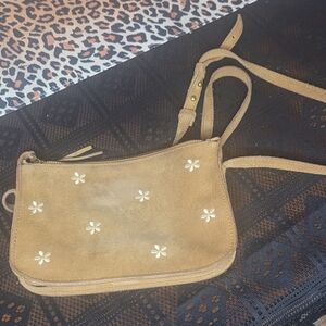 MADEWELL The Simple Crossbody Bag Daisy Suede